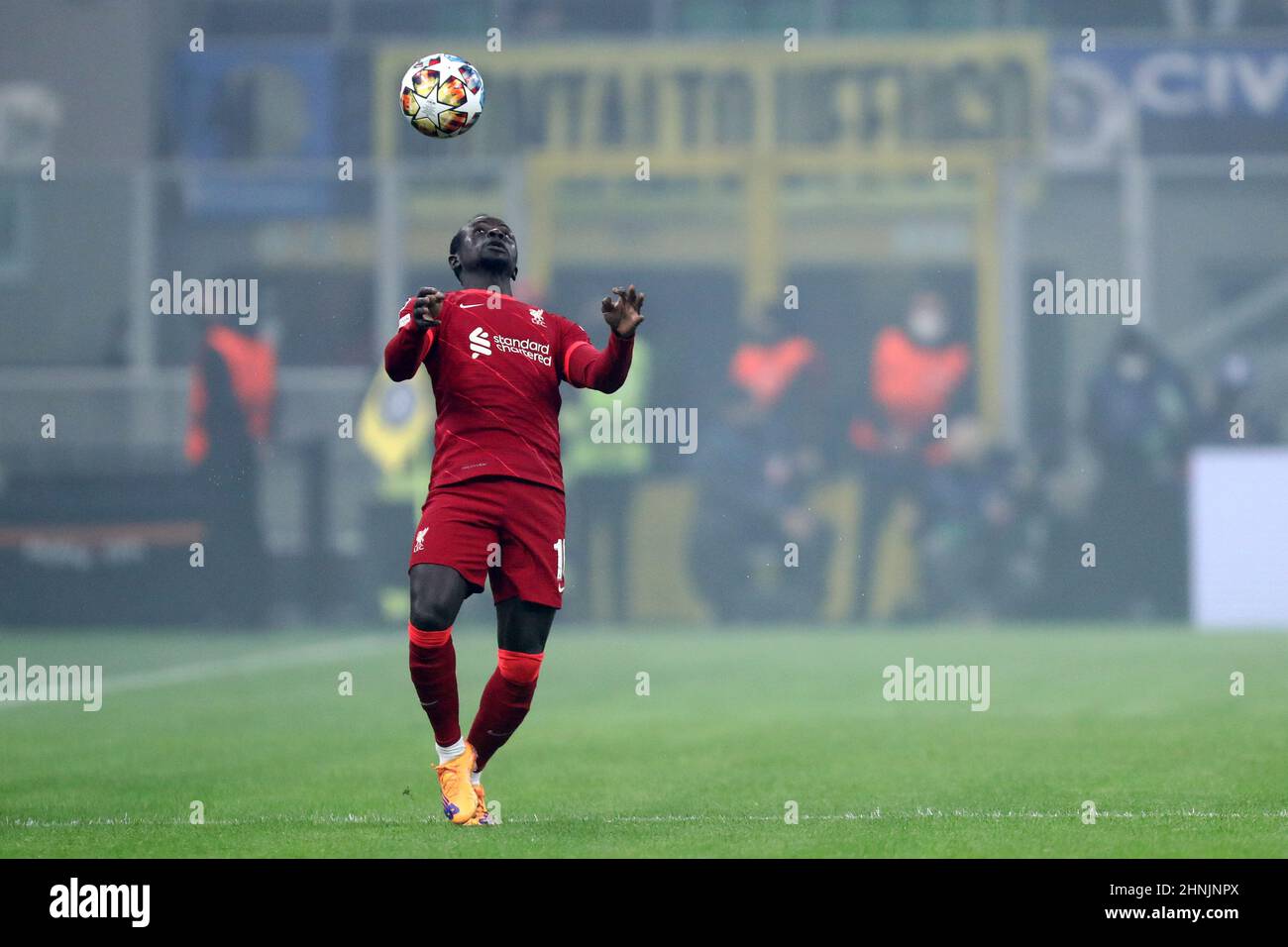 Milan, Italy, February 16, 2022, Sadio Mane of Liverpool Fc  controls the ball during the UEFA Champions League Round Of Sixteen Leg One match between Fc Internazionale and Liverpool Fc at Stadio Giuseppe Meazza on Februart 16, 2022 in Milan, Italy . Stock Photo