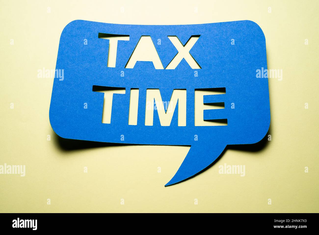 Tax Time Announcement Speech Bubble Concept Or Label Stock Photo Alamy