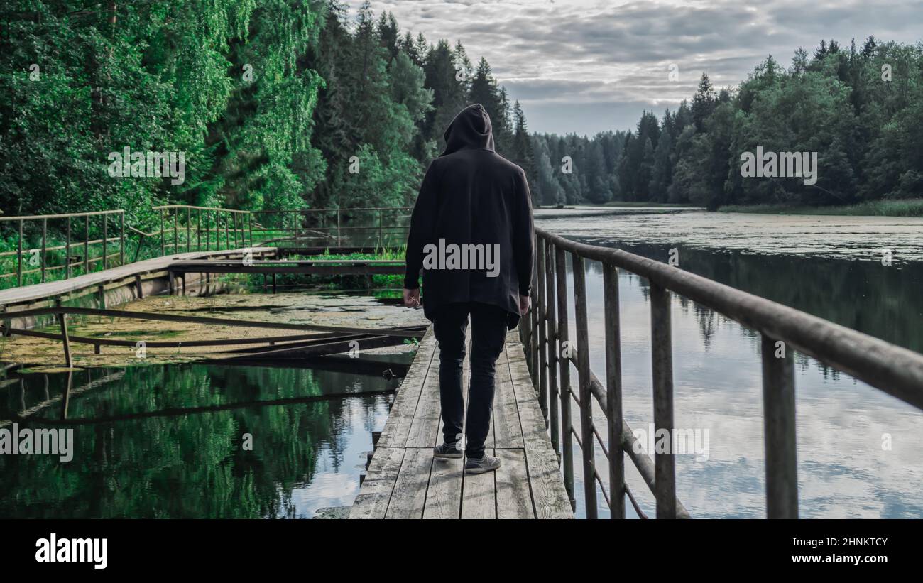 Man walks alone hi-res stock photography and images - Alamy