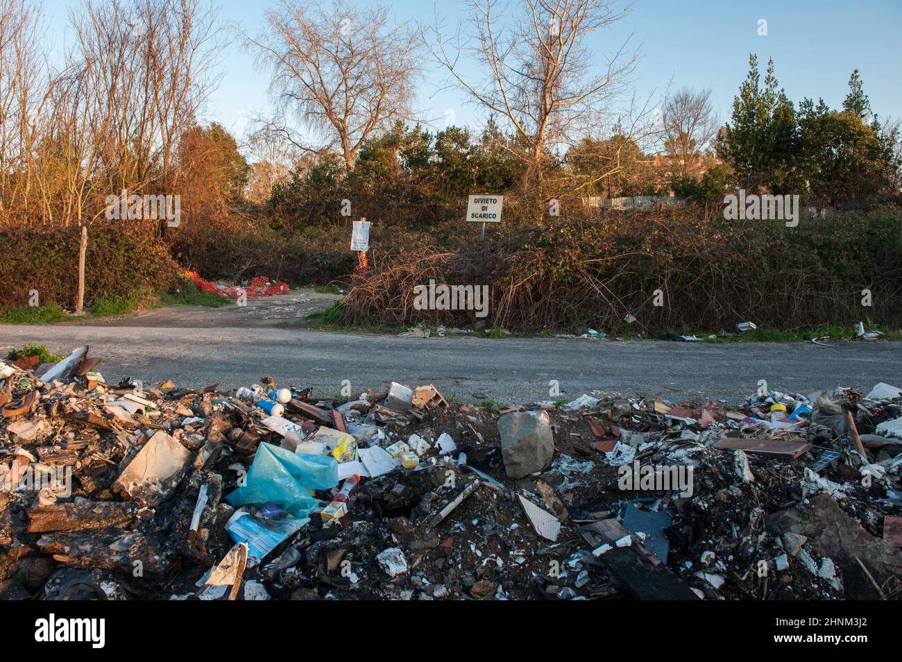 Landfil of waste hires stock photography and images Alamy