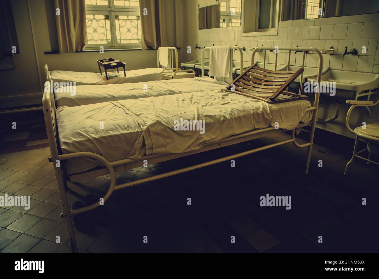 Sick beds hires stock photography and images Alamy