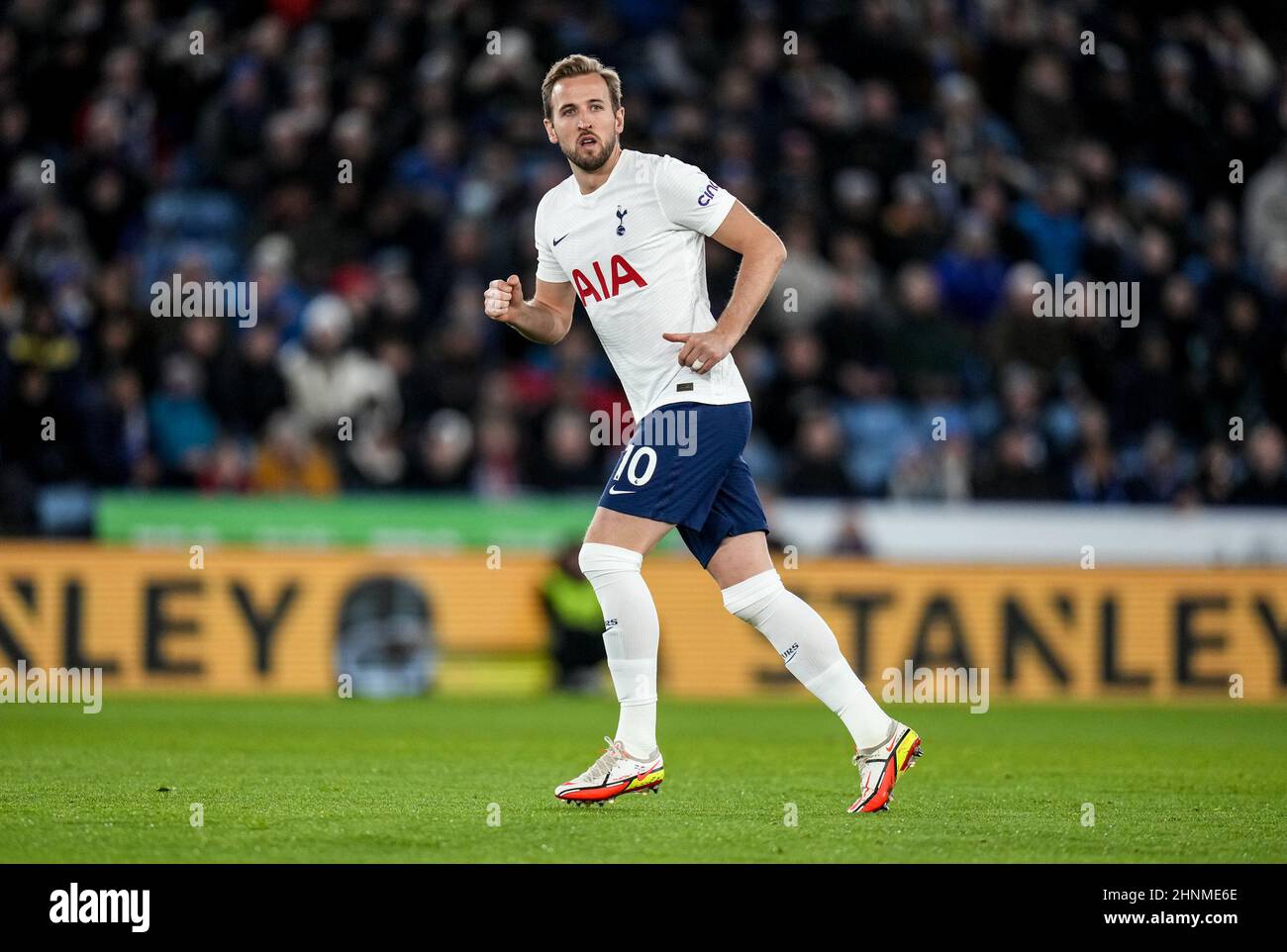 Leicester, UK. 19th Jan, 2022. Harry Kane of Spurs during the Premier League match between Leicester City and Tottenham Hotspur at the King Power Stadium, Leicester, England on 19 January 2022. Photo by Andy Rowland. Credit: PRiME Media Images/Alamy Live News Stock Photo