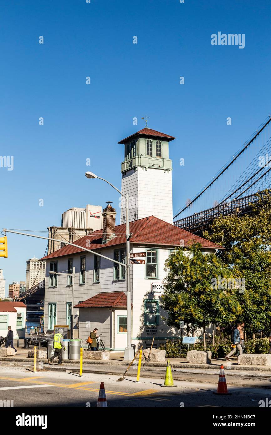 Brooklyn Ice Cream Factory at Brooklyn Bridge with unidentified people