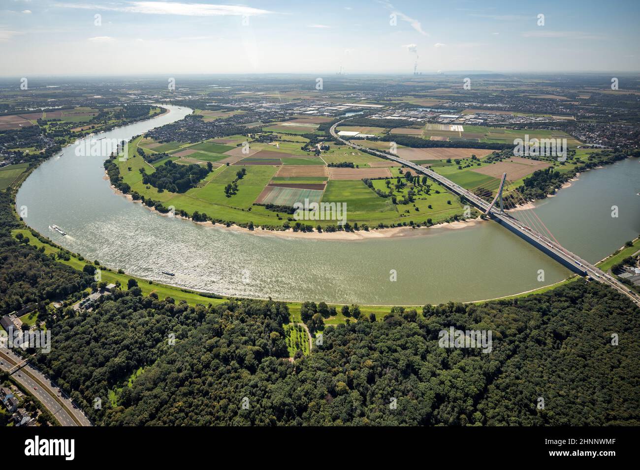 Aerial view, Uedesheimer rhine arch with Fleher bridge on the river Rhine in the district Flehe in Düsseldorf, Rhineland, North Rhine-Westphalia, Germ Stock Photo