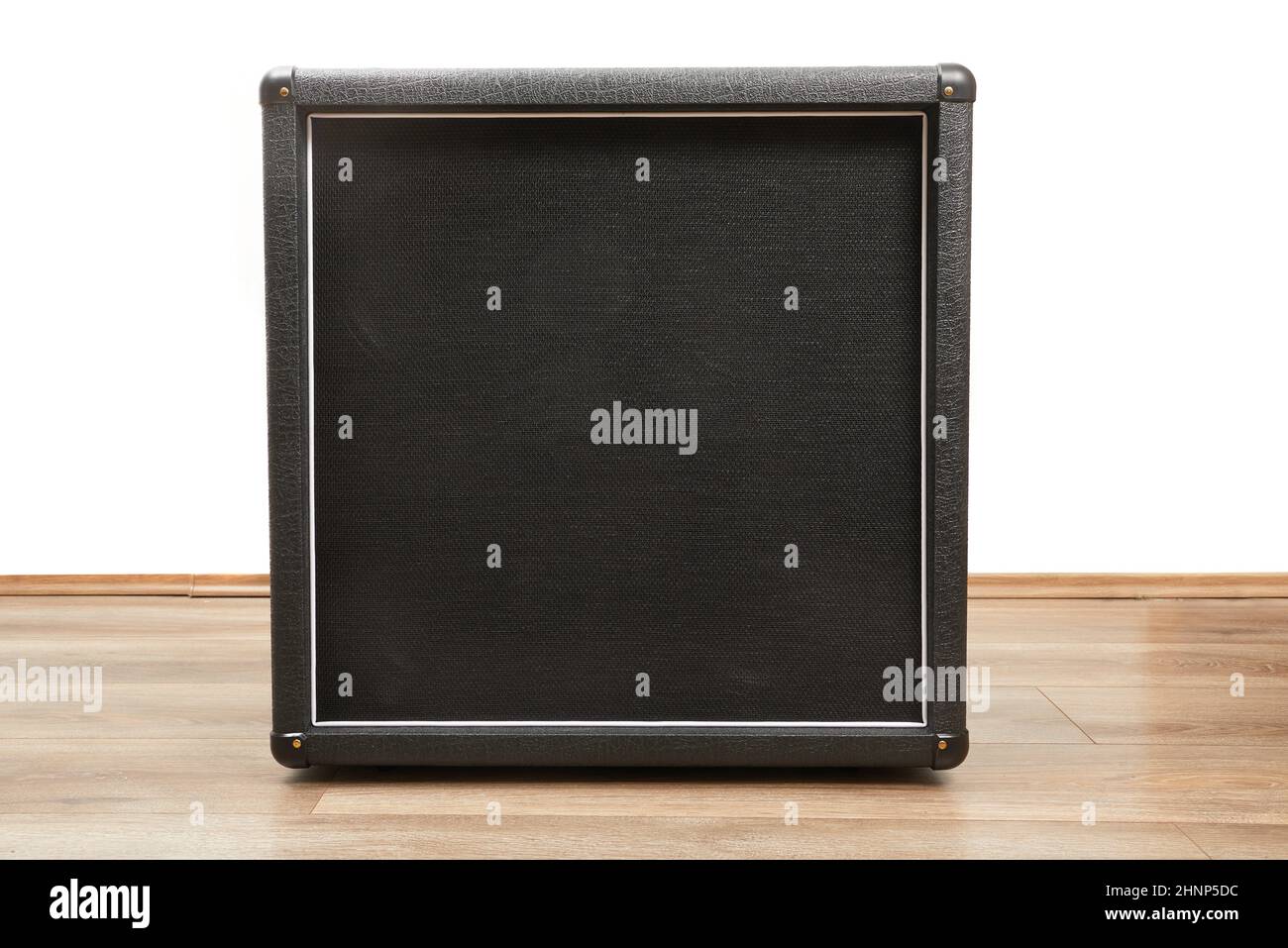 Amplifier cab hires stock photography and images Alamy