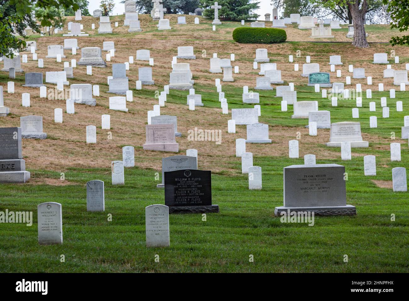 Soldier graves hires stock photography and images Alamy