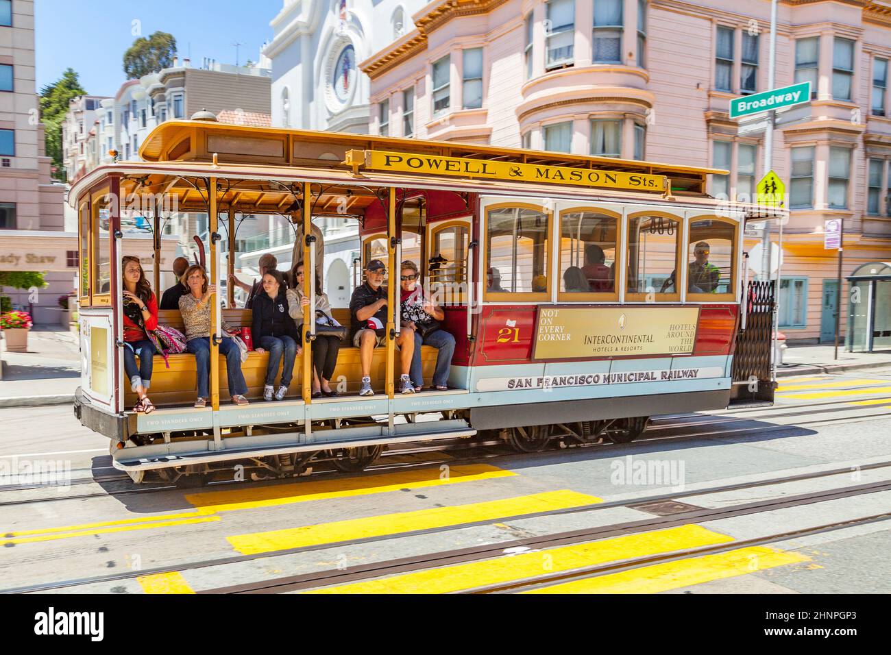 Famous Cable Car Bus near Fisherman's Wharf Stock Photo - Alamy