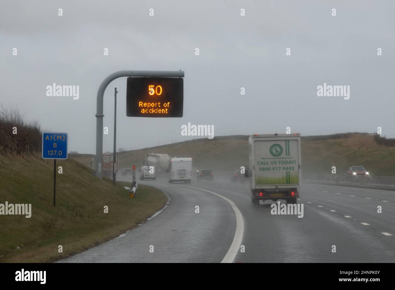 Report of Accident 50mph variable message sign on A1(M) motorway - UK Stock Photo