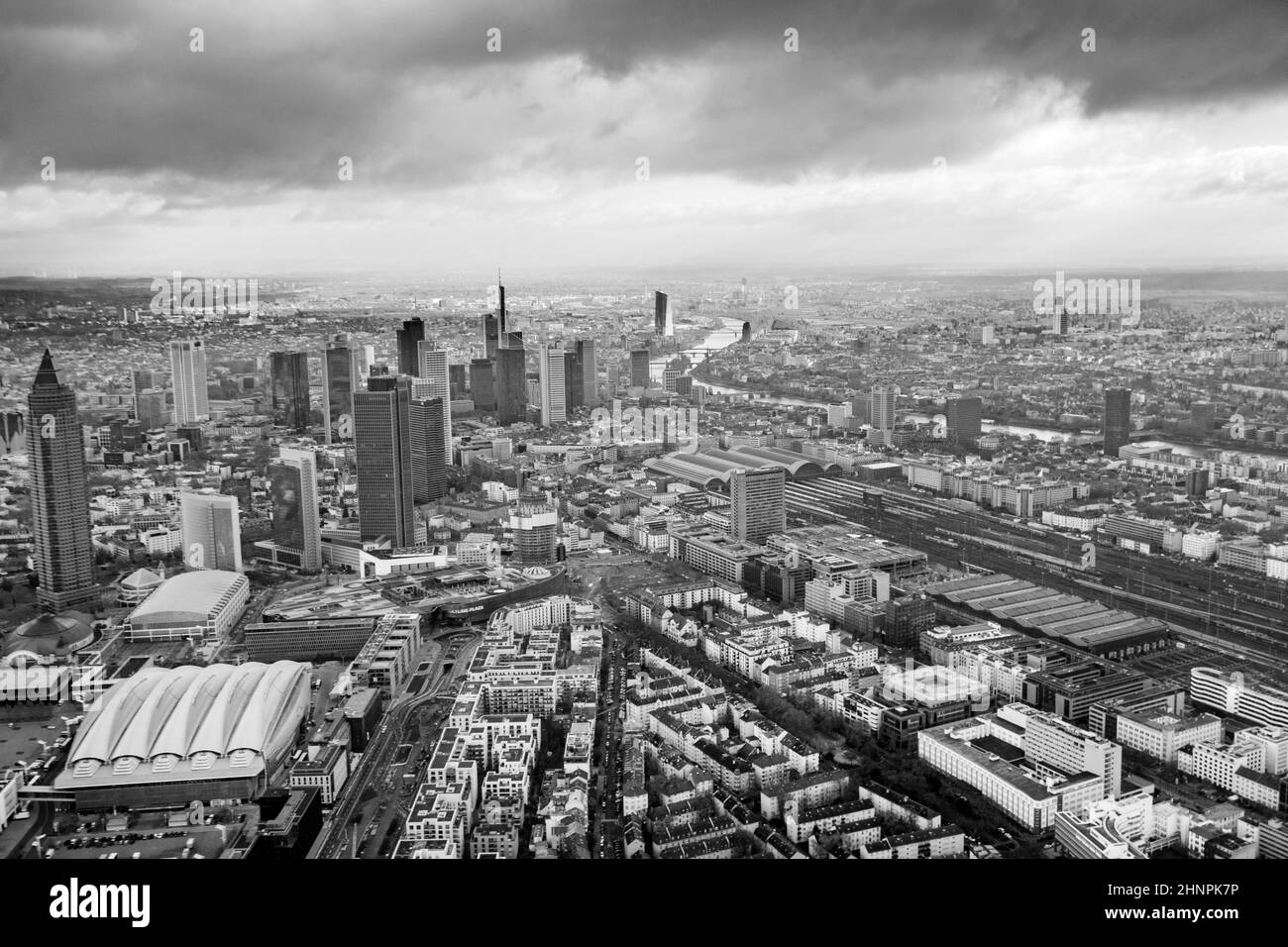 Frankfurt skyline main hi-res stock photography and images - Alamy