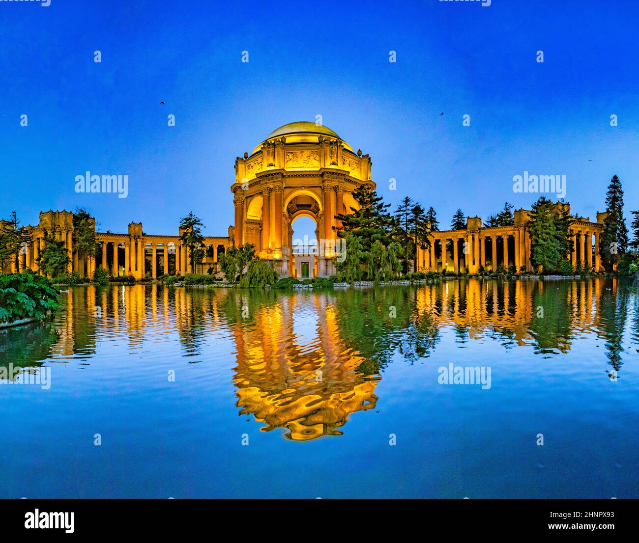 Collection 27+ Stock Photos palace of fine arts san francisco night Superb