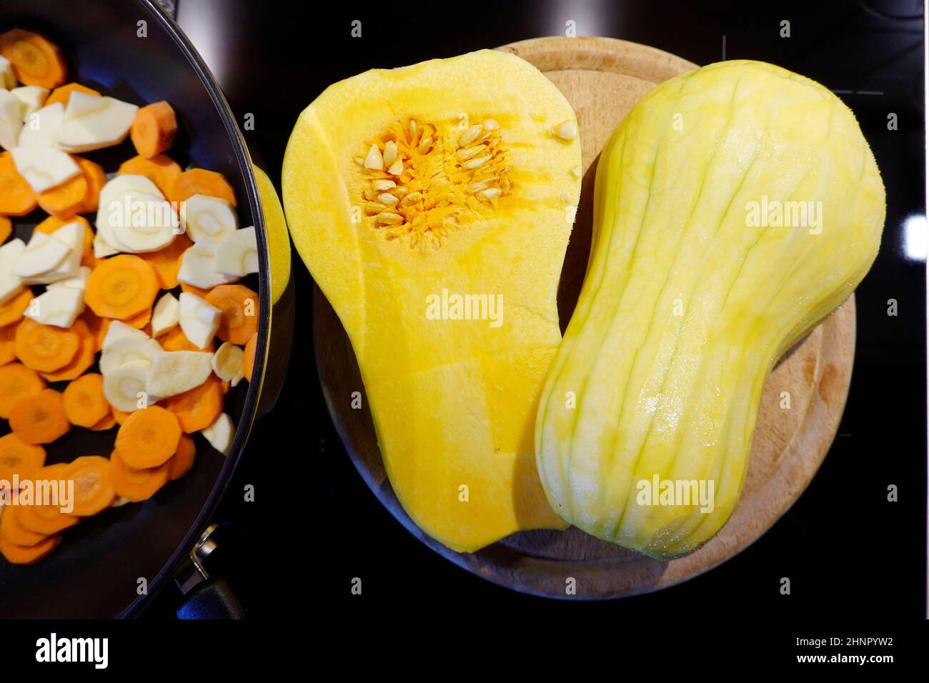 Durchgeschnitter hires stock photography and images Alamy