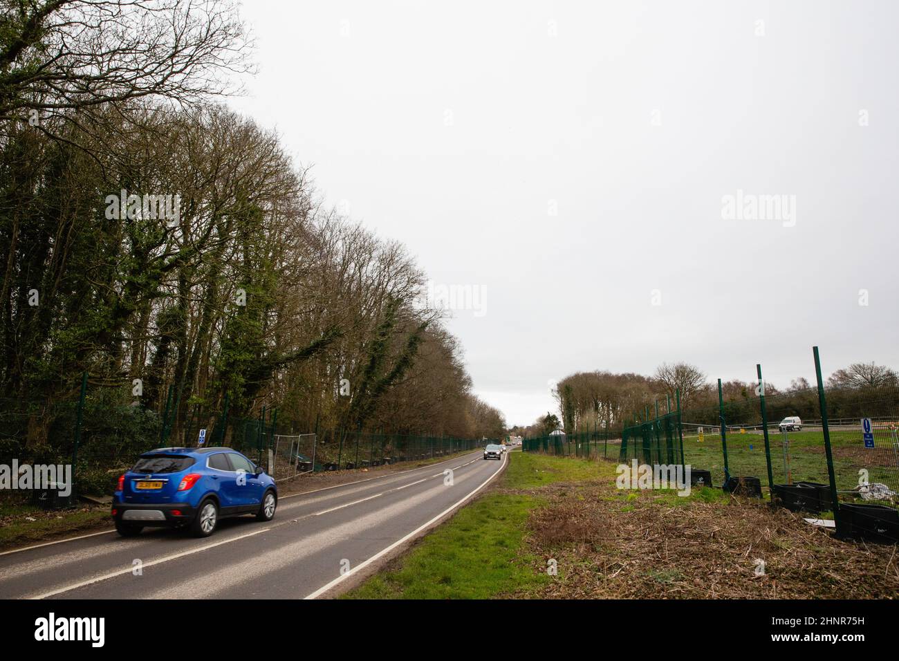 Wendover, UK. 9th February, 2022. Preparatory works for the HS2 high-speed rail link are pictured alongside the A413. HS2 will cross the A413 by means of the Small Dean viaduct. Credit: Mark Kerrison/Alamy Live News Stock Photo