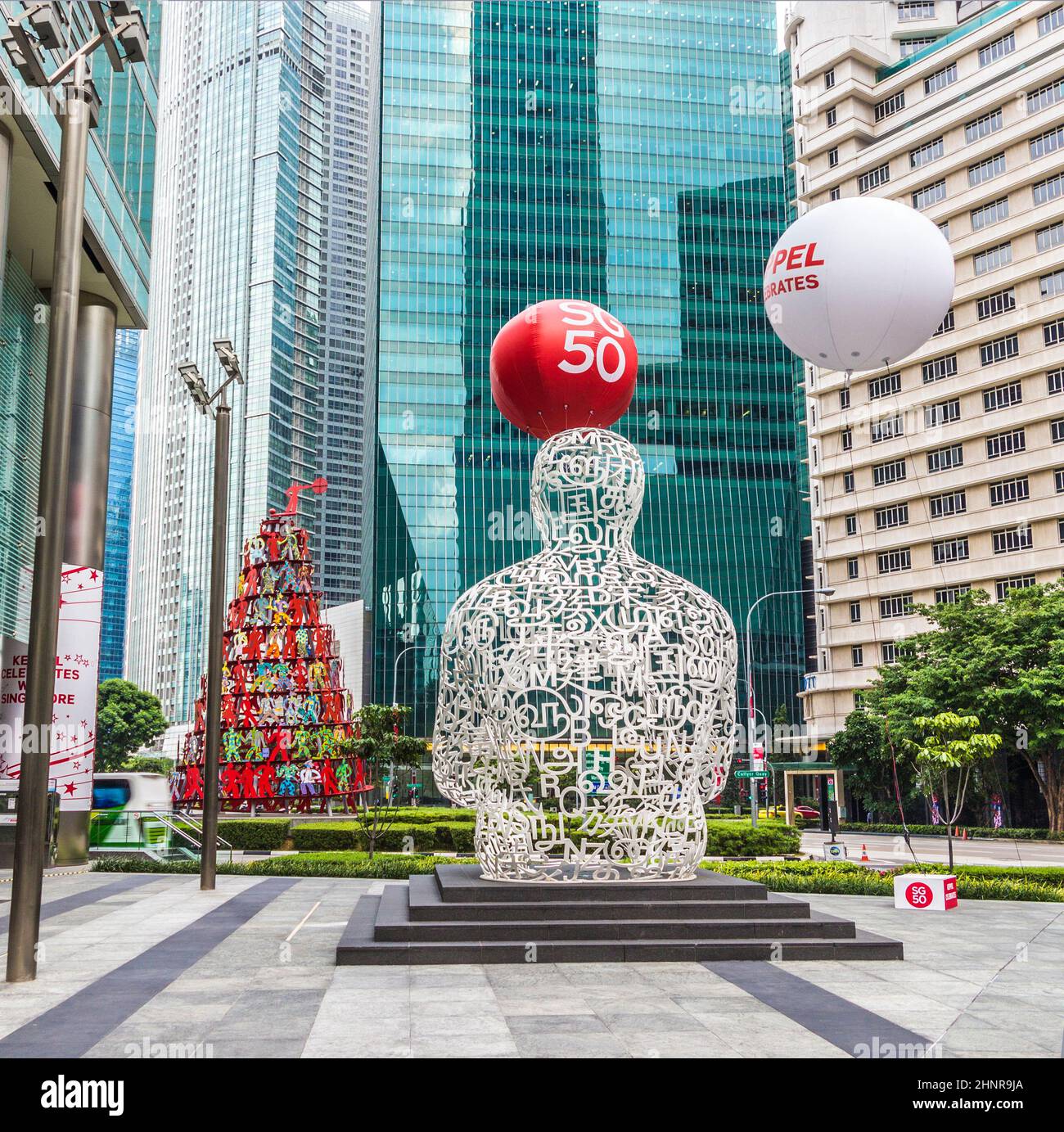 sculpture Singapore soul from Jaume Plensa in the financial Center Stock Photo