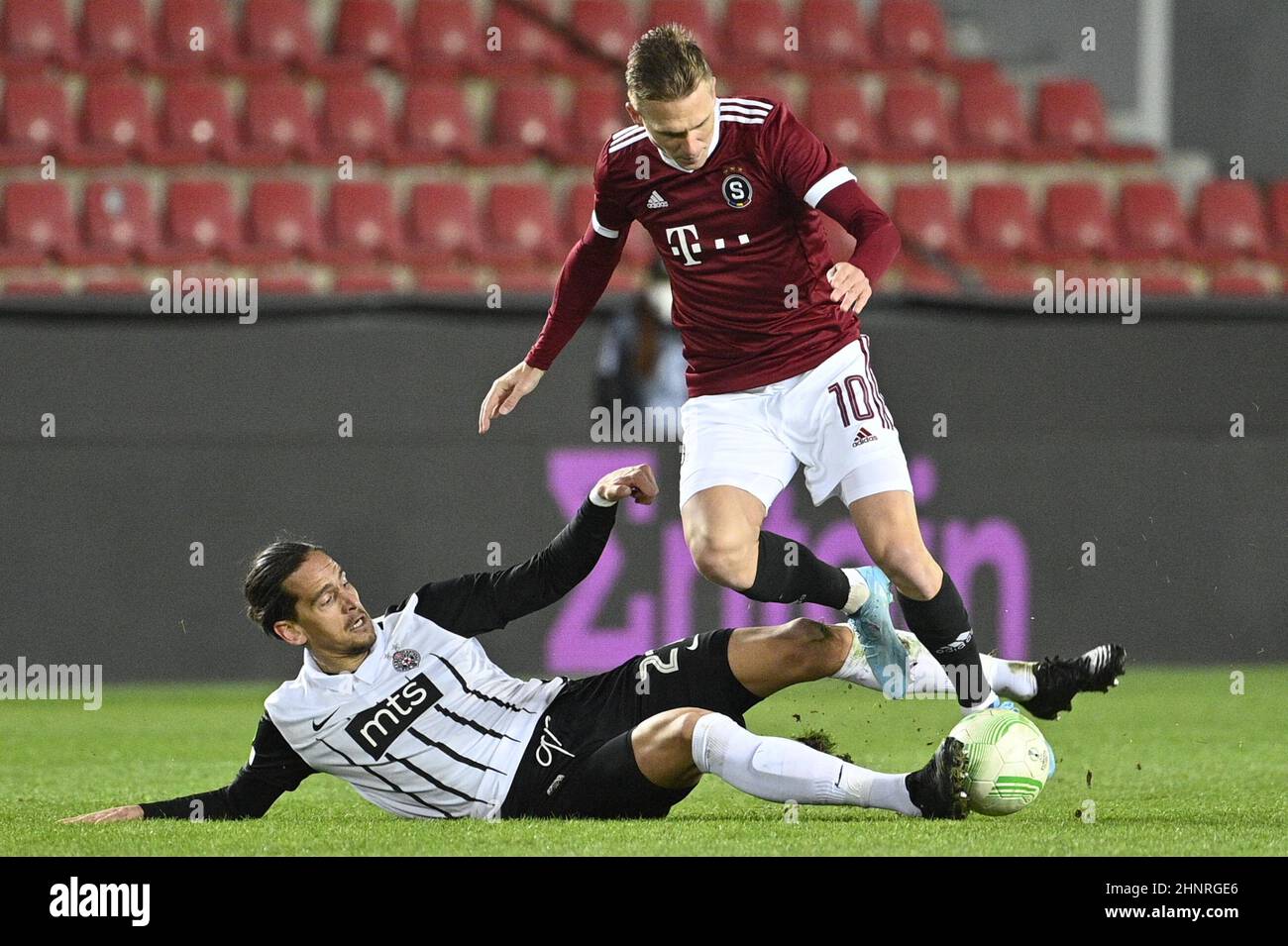 Czech Soccer - Sparta Prague v Slavia Prague. The Sparta Prague wall  defends a Slavia Prague free kick Stock Photo - Alamy