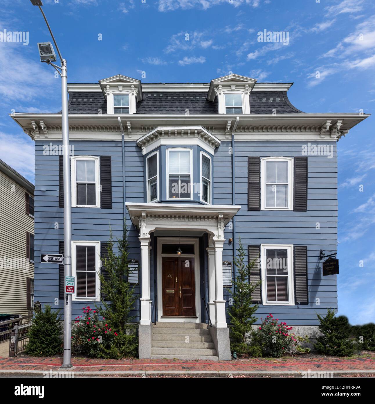 Old victorian house hi-res stock photography and images - Alamy
