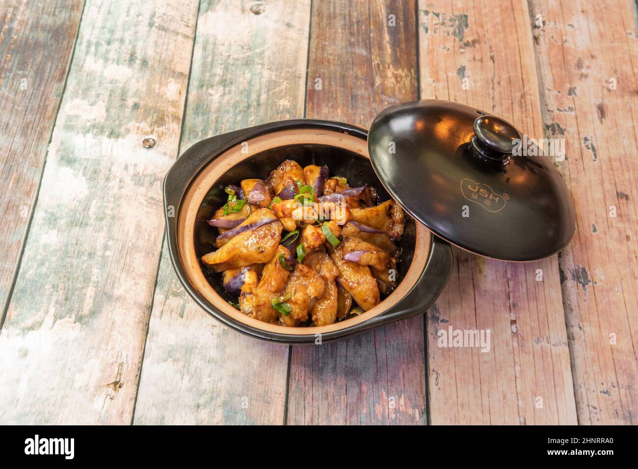 Nasu aubergines is a Japanese recipe that we can also find under the