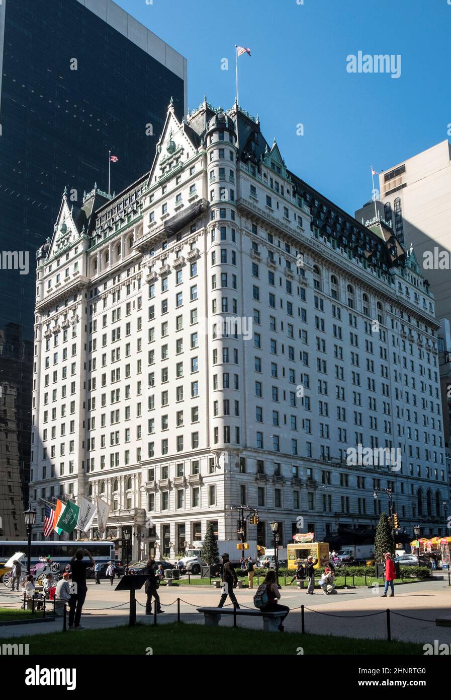 facade of 5 star hotel Plaza Fairmont at the 5th avenue in New York Stock Photo