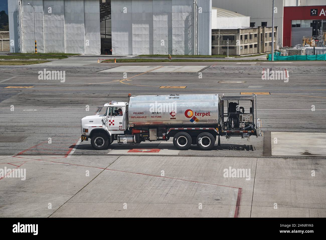 Airplane fuel tank hi-res stock photography and images - Alamy