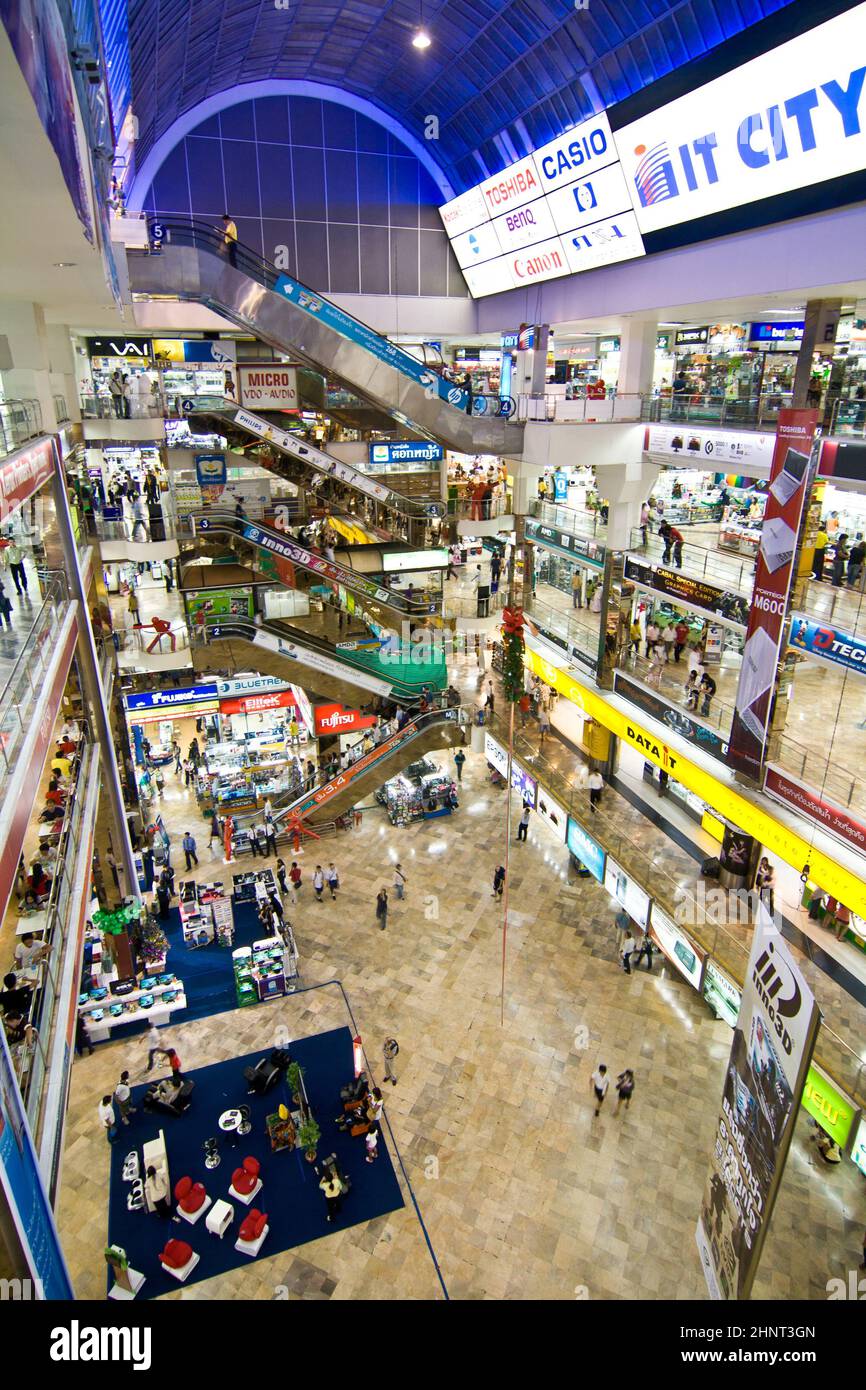 inside the Pantip Plaza, the biggest electronic and software shopping complex in Thailand Stock Photo