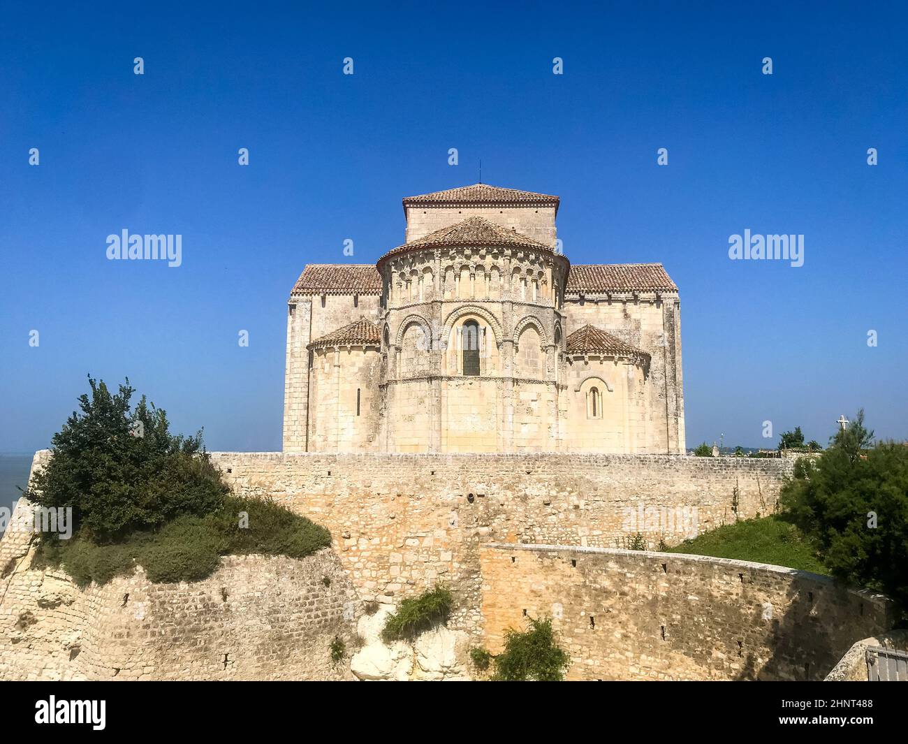 Talmound Talmont sur gironde village hi-res stock photography and images - Alamy