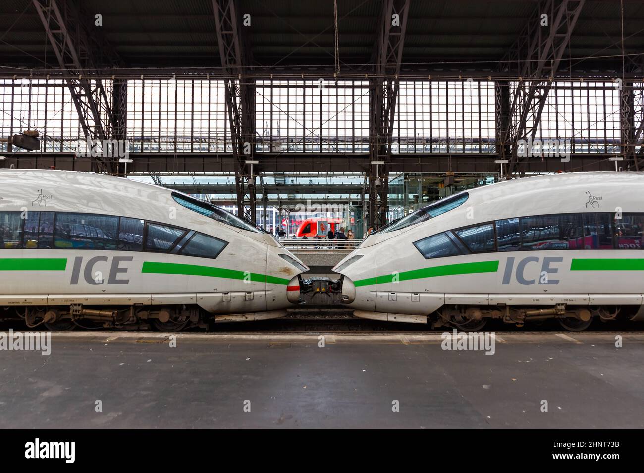 ICE 3 high-speed train at Cologne Köln main railway station Hauptbahnhof Hbf in Germany Stock Photo