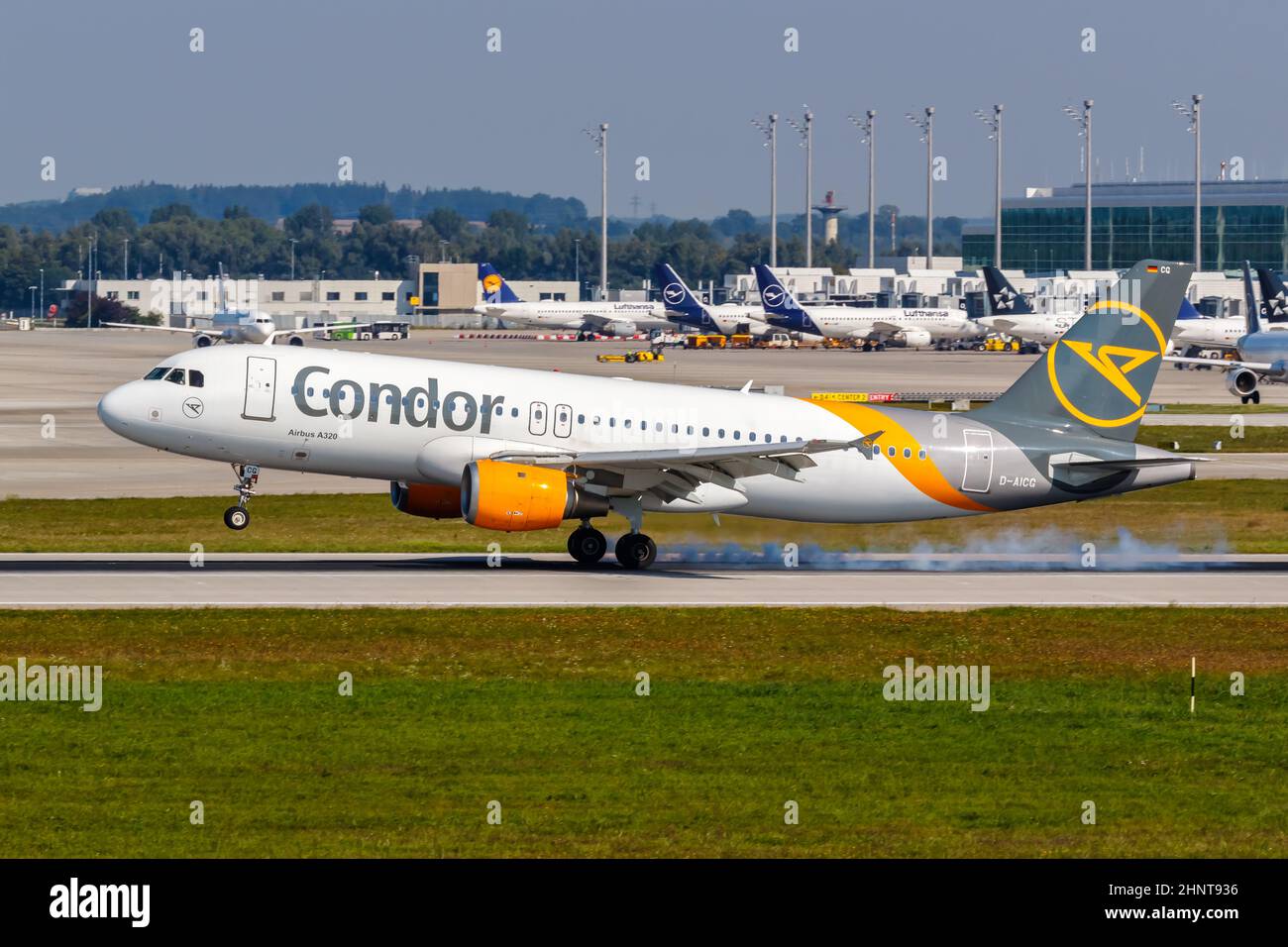 Condor airways hi-res stock photography and images - Alamy