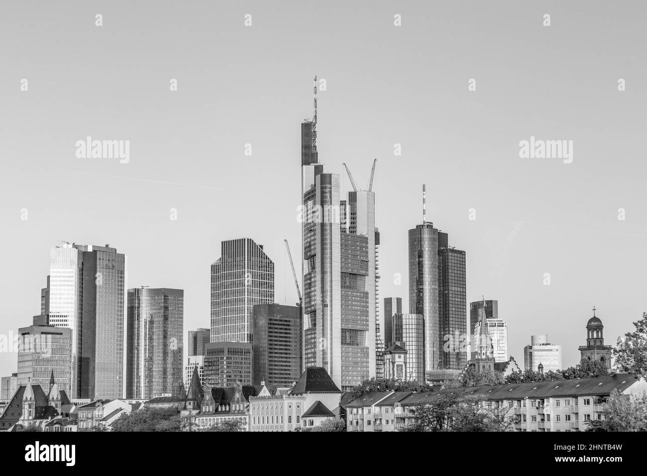Frankfurt skyline in black and white hi-res stock photography and ...