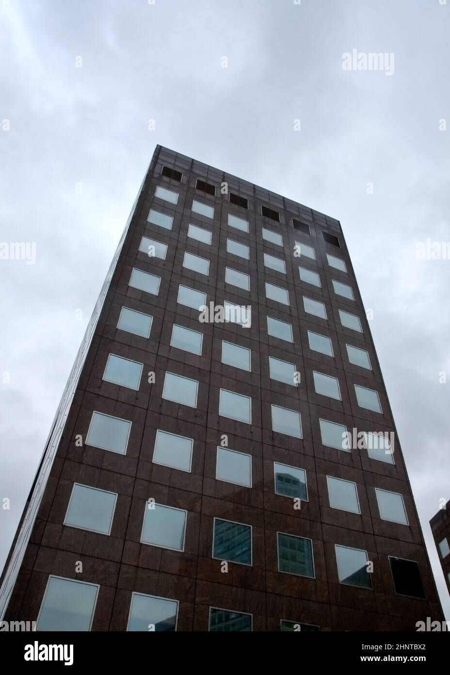 London, United Kingdom - October 22nd, 2006: Glass, concrete and steel building 'No. 1 London Bridge' designed by Bonnington Partnership, on overcast day. Stock Photo