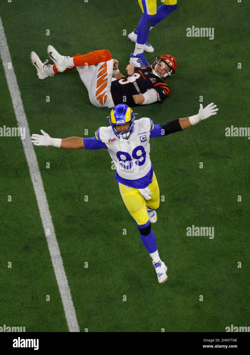 Inglewood, California, USA. 13th Feb, 2022. Los Angeles Rams defensive  tackle Aaron Donald (99) celebrates his game winning sack of Cincinnati  Bengals quarterback Joe Burrow (9) during Super Bowl 56 LVI NFL