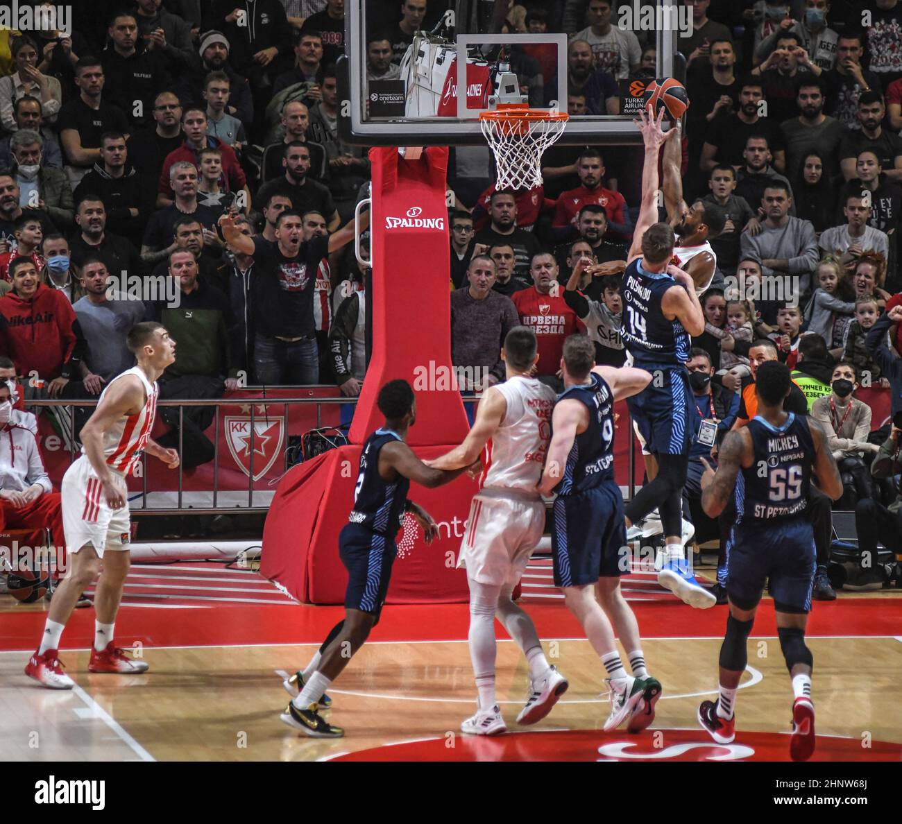 Austin Hollins (Red Star Belgrade) dunking against Zenit (Saint Petersburg). Euroleage Basketball 2021-22 Stock Photo