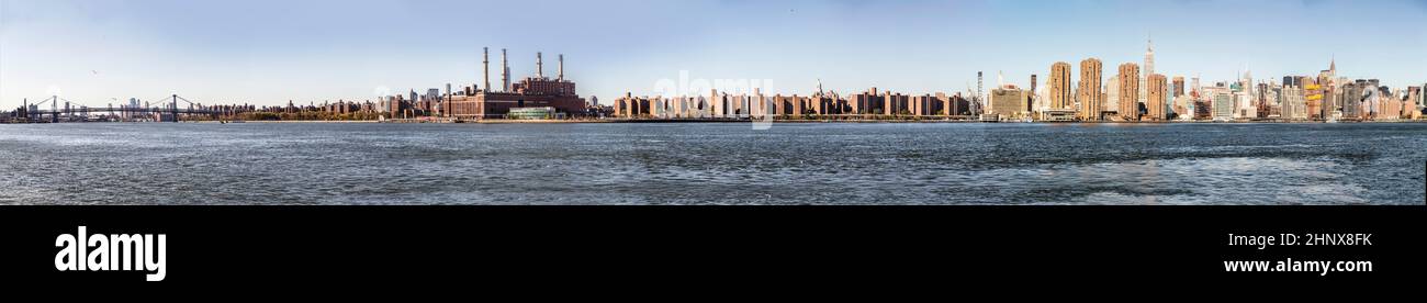 panoramic skyline of New York with river Hudson Stock Photo - Alamy