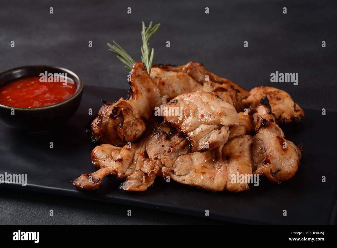 Grilled Marinated boneless skinless chicken thighs((Pargiot