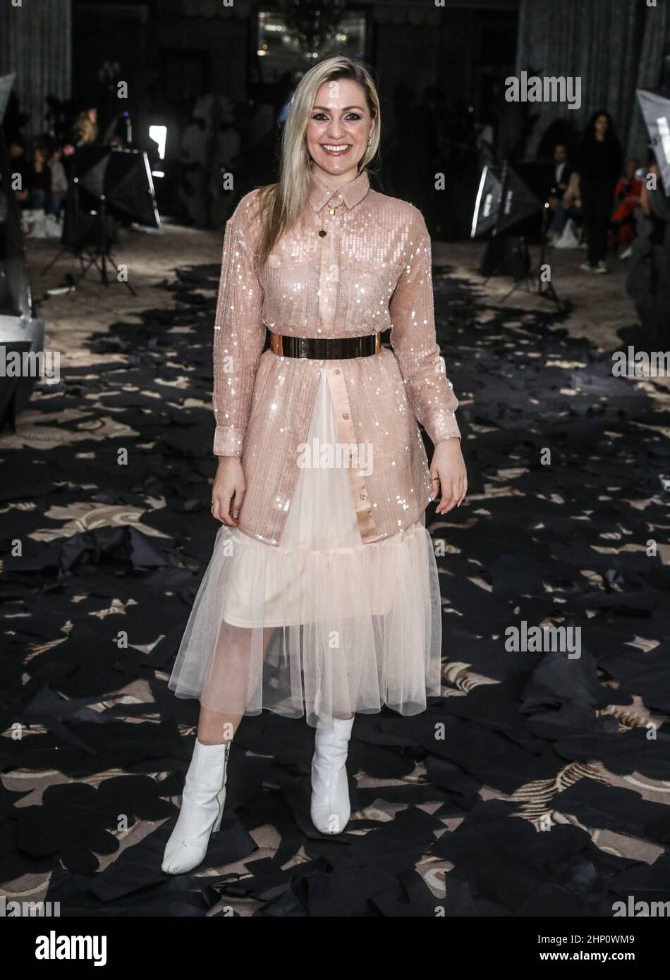London fashion week the dorchester hi-res stock photography and images -  Alamy