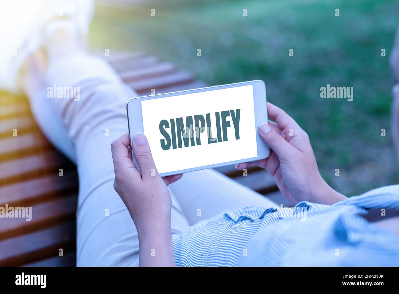 Conceptual display Simplify, Word for make something simpler or easier to do or understand unravel Voice And Video Calling Capabilities Connecting Peo Stock Photo