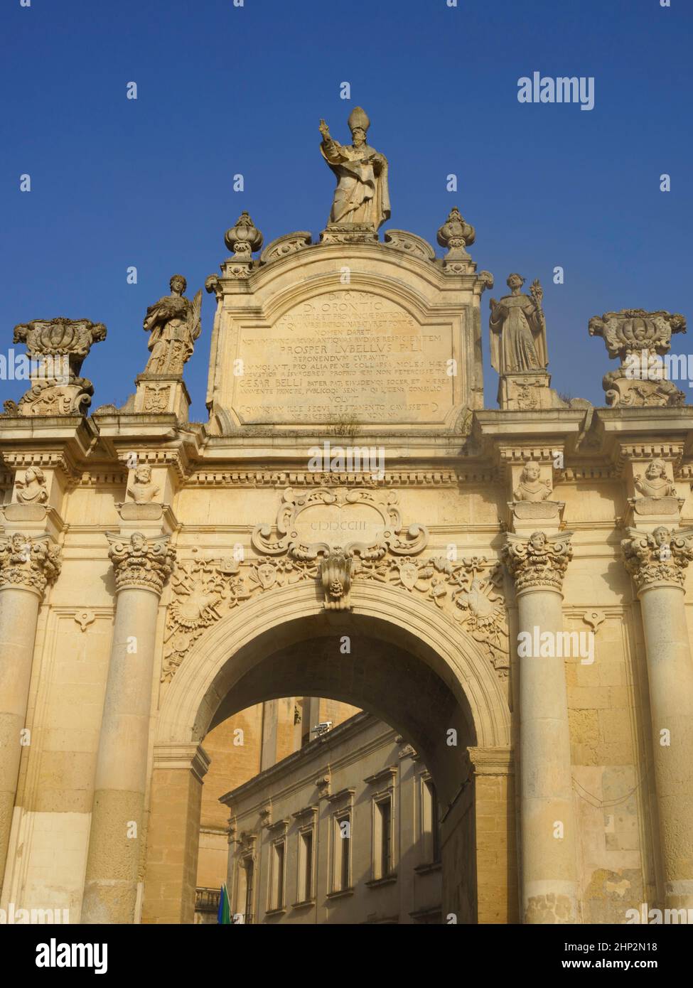 Lecce, Apulia, Italy: Porta Rudiae, historic door with arch and statues Stock Photo