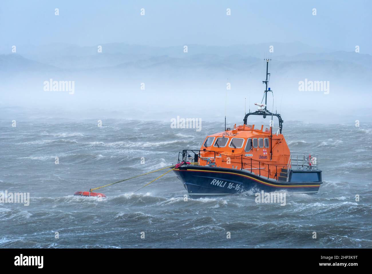 Appledore, North Devon, England.Friday 18th February 2022. The Met Office issued a rare Red Weather Warning for the South West of England with excepti Stock Photo