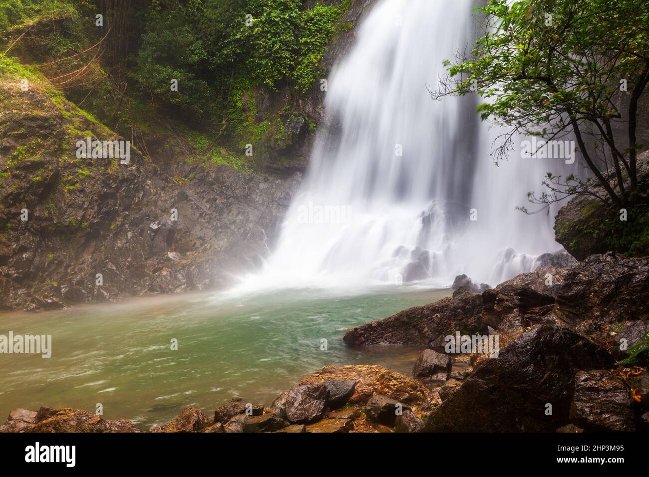 Beautiful Tam Nang Waterfall in Sri Phang Nga National Park, Phang Nga ...