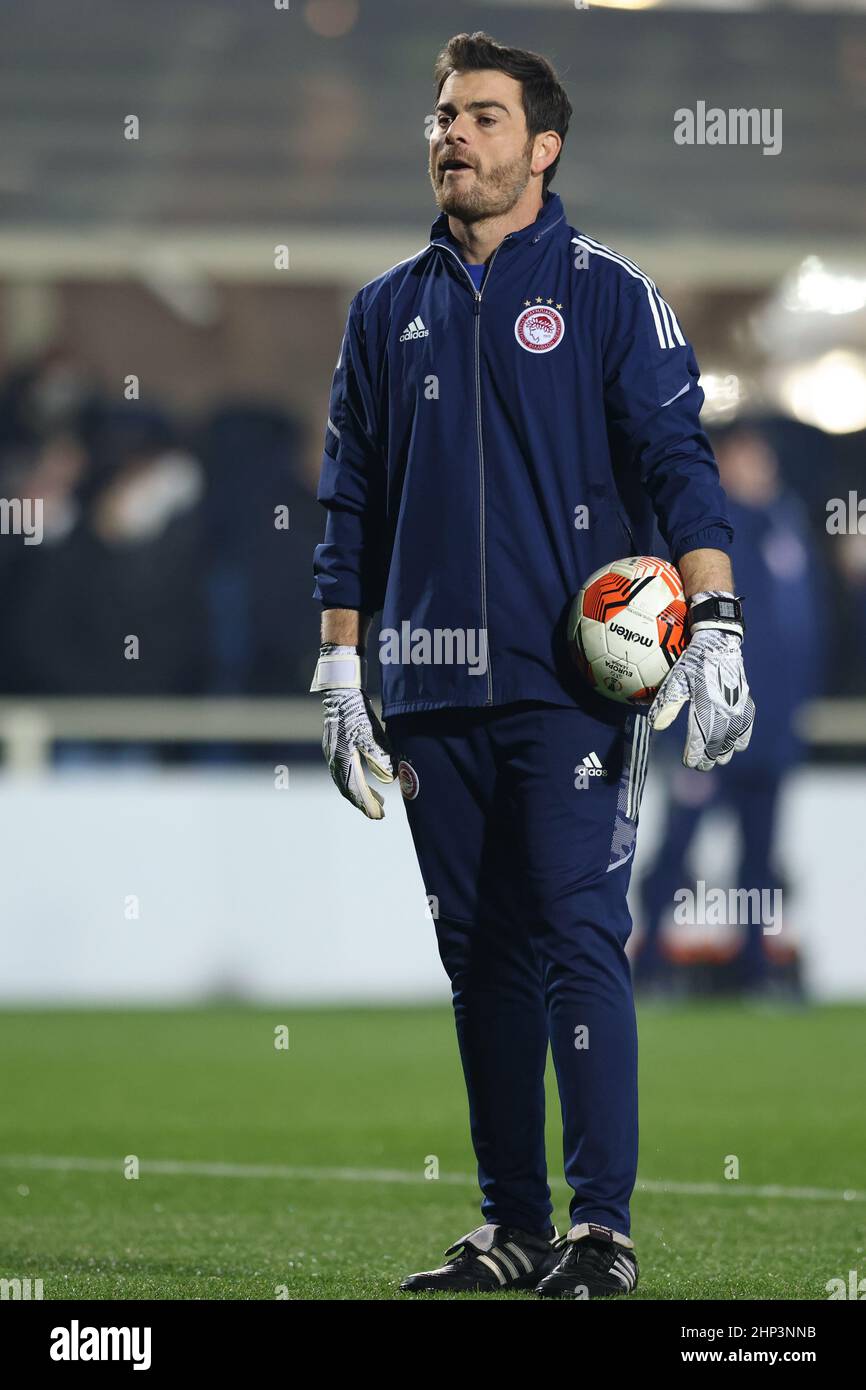 Bergamo, Italy, 17th February 2022. Panagiotis Agriogiannis Olympiacos FC goalkeeping coach looks on during the warm up prior to the UEFA Europa League match at Gewiss Stadium, Bergamo. Picture credit should read: Jonathan Moscrop / Sportimage Credit: Sportimage/Alamy Live News Stock Photo