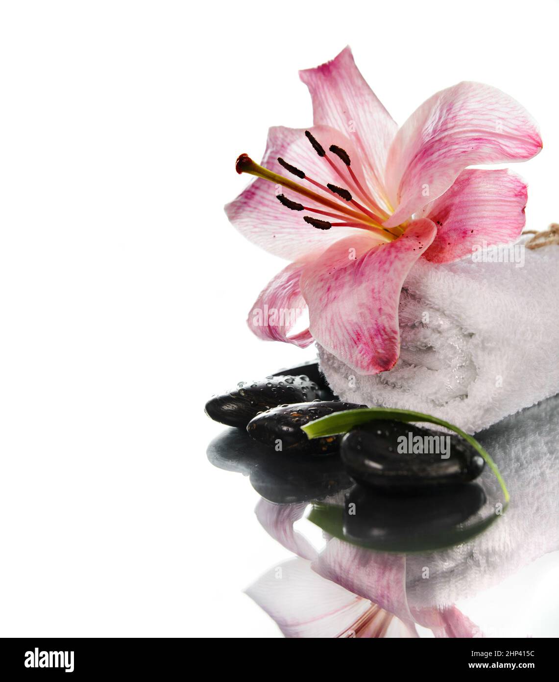 Spa concept white lily hi-res stock photography and images - Alamy
