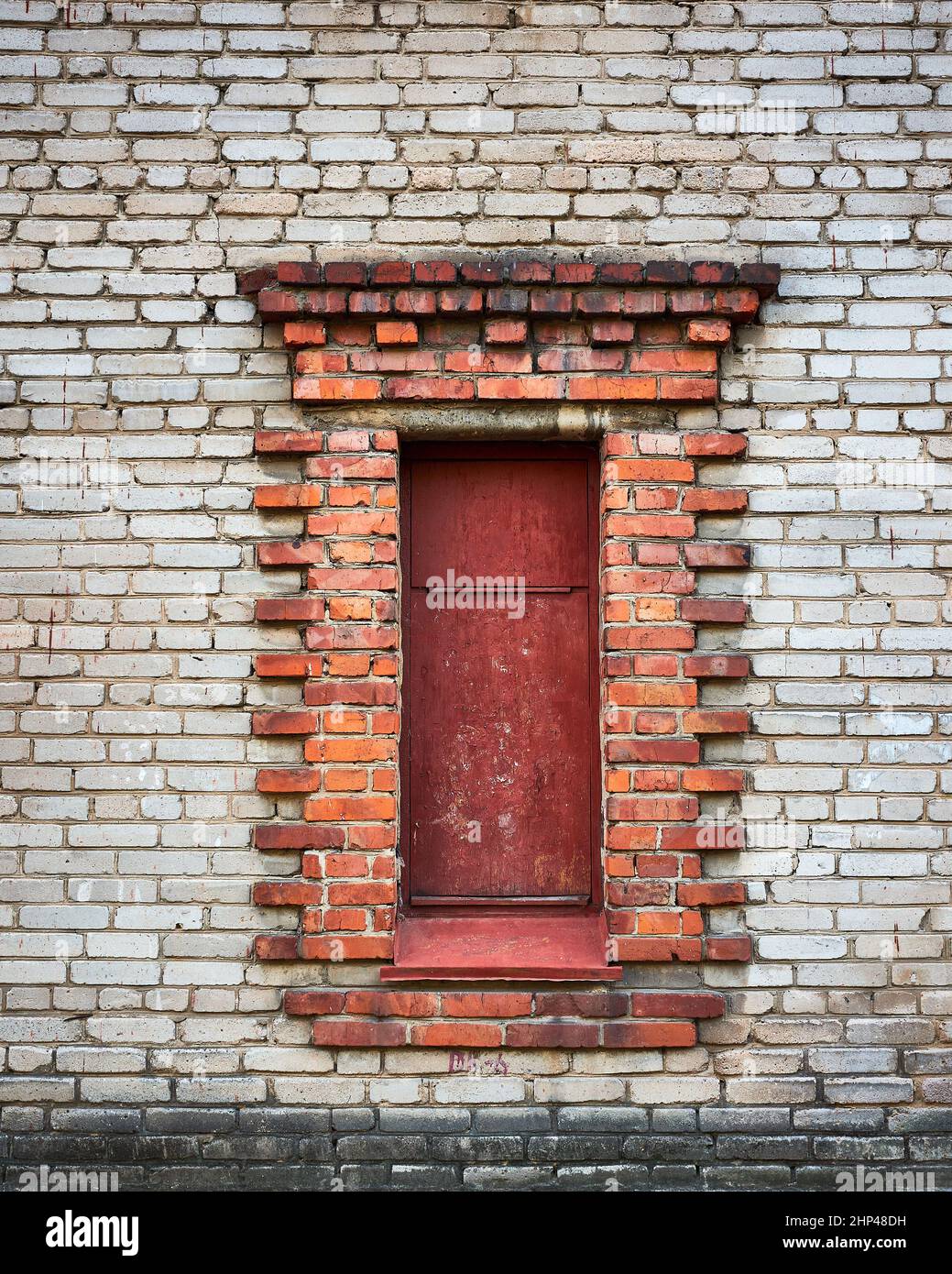Rough opening for a window hi-res stock photography and images - Alamy