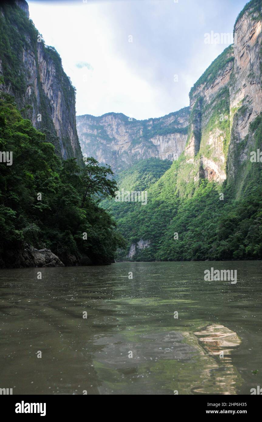 Sumidero Canyon in Chiapas, Mexico landscapes and still life Stock 