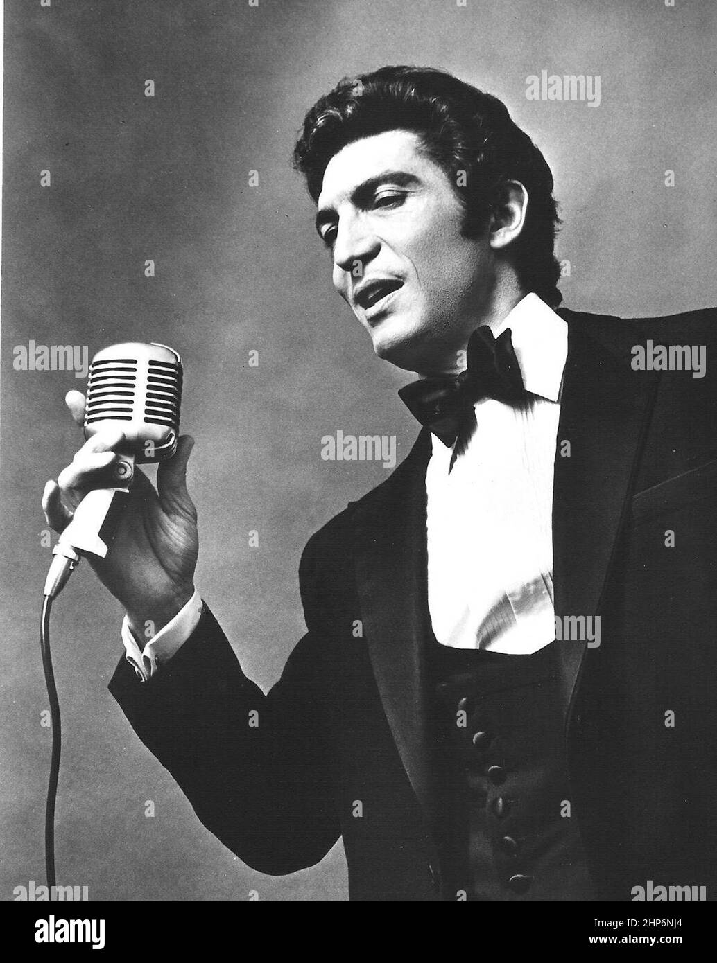 United Artists Records publicity photo of Sergio Franchi ca. 1970 Stock Photo