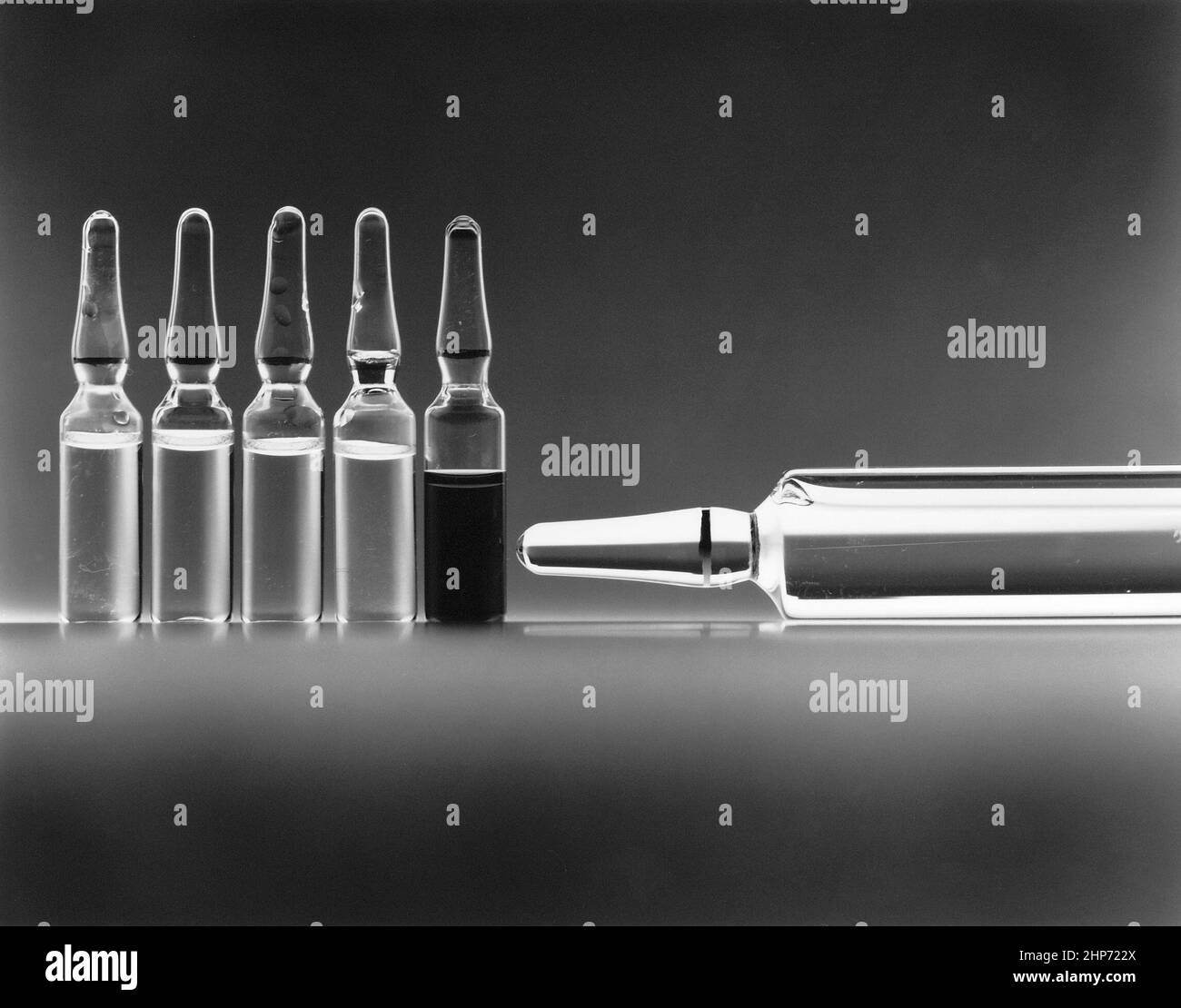 Variety of chemotherapy drugs in vials ca. 1986 Stock Photo Alamy