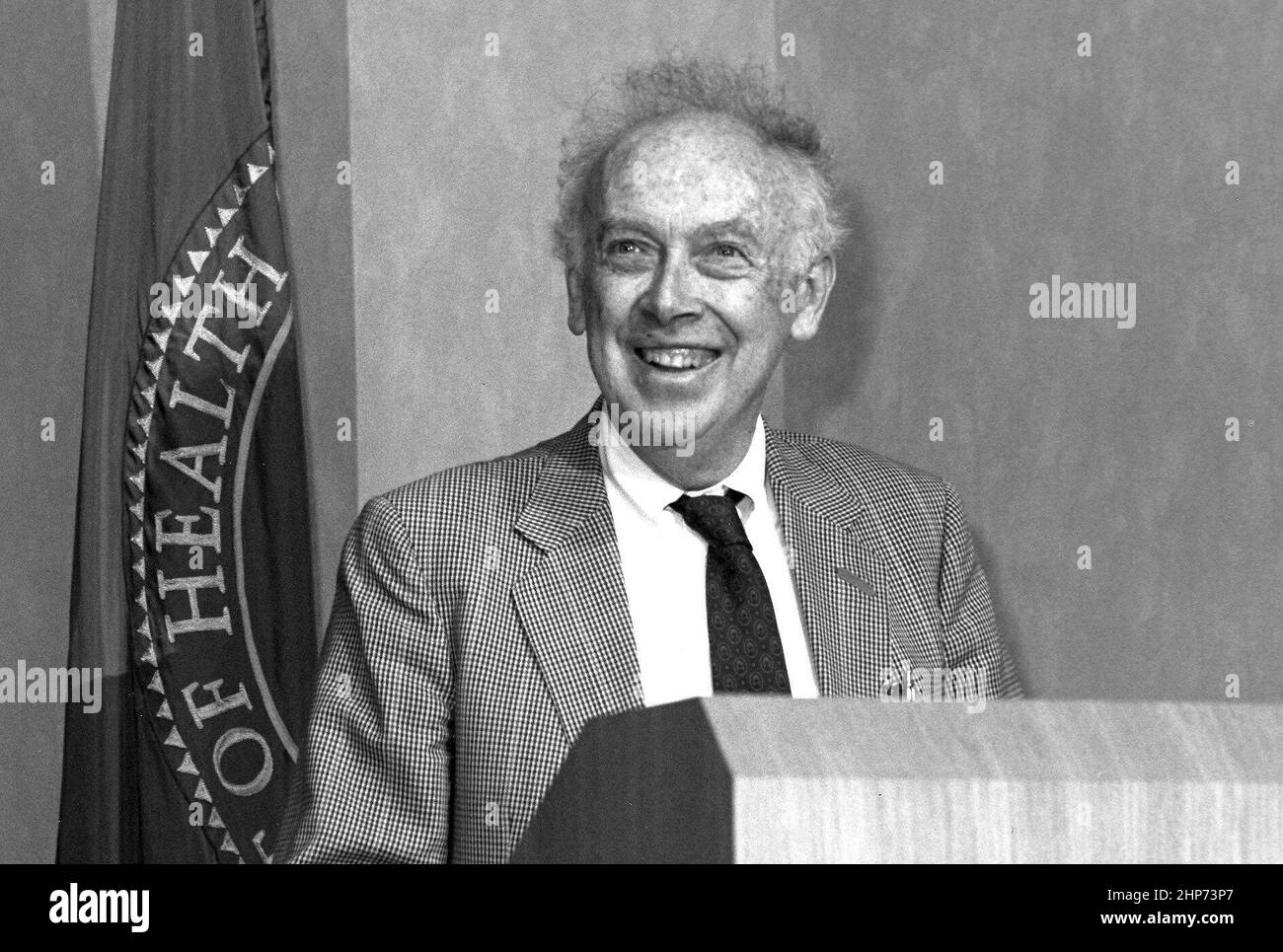 James Watson, one of the co-discoverers of deoxyribonucleic acid (DNA) with Francis Crick. Between 1988-1992, Dr. Watson was associated with the National Institutes of Health helping to establish the Human Genome Project National Cancer Institute ca.  Unknown date Stock Photo