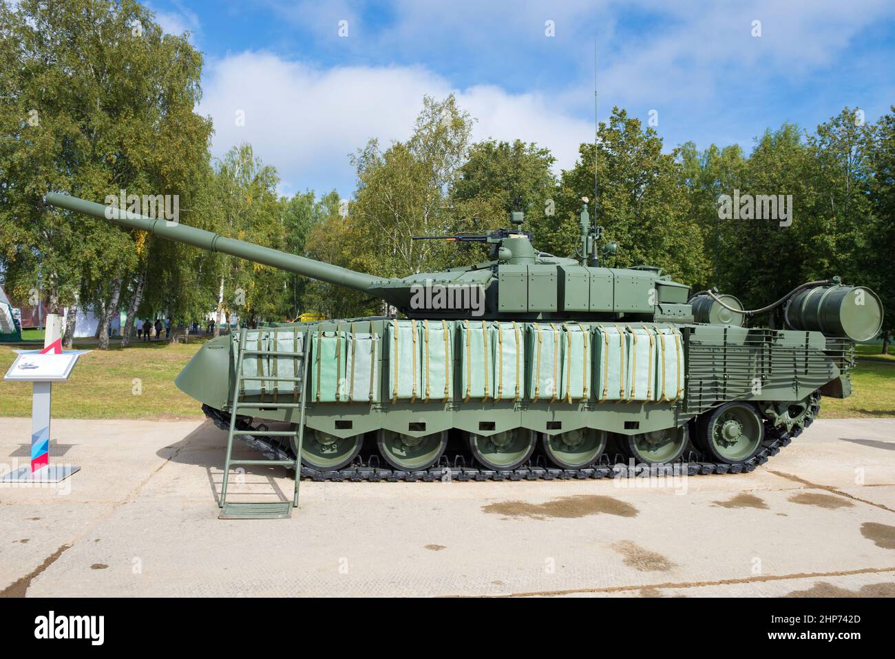 ALABINO, RUSSIA - AUGUST 25, 2020: Russian tank of T-80BVM with ...