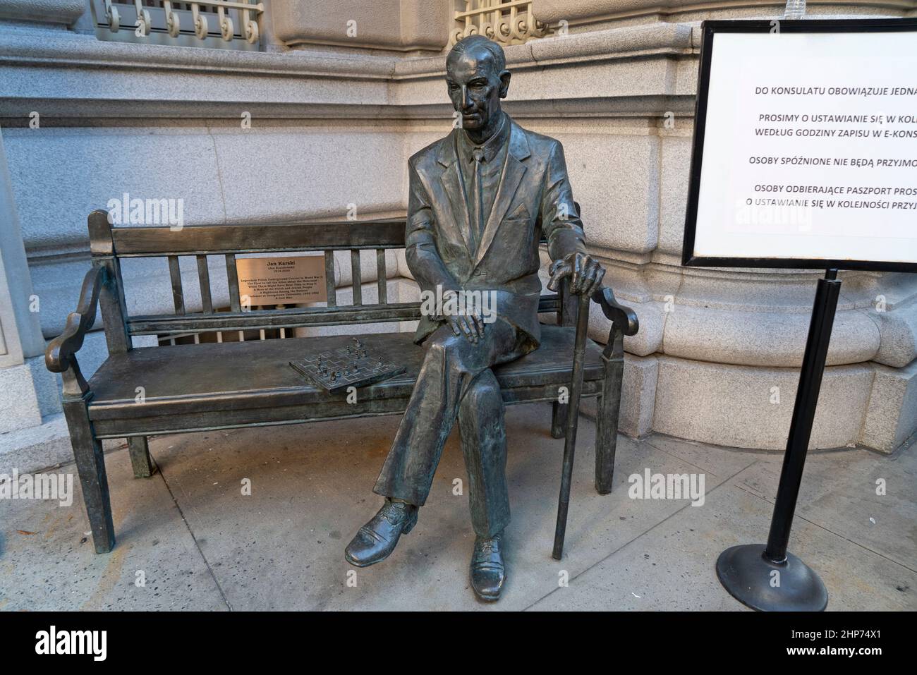 A statue of World War II hero Jan Karski is on 37th St. and Madison Ave. outside the Consulate General of the Republic of Poland in Manhattan. Stock Photo