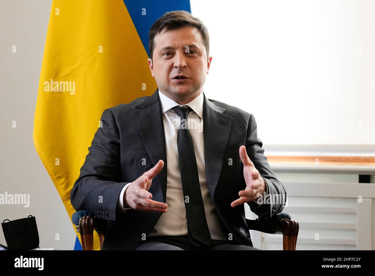 Ukrainian President Volodymyr Zelenskyy attends a meeting with Prime Minister Boris Johnson at the Munich Security Conference in Germany where the Prime Minister is meeting with world leaders to discuss tensions in eastern Europe. Picture date: Saturday February 19, 2022. Stock Photo