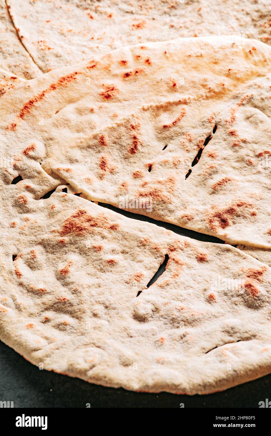 Sardinian flatbread hires stock photography and images Alamy