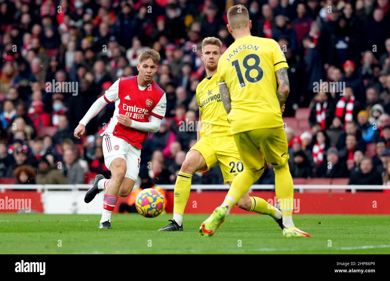 Emile smith rowe arsenal 2022 hi-res stock photography and images - Alamy