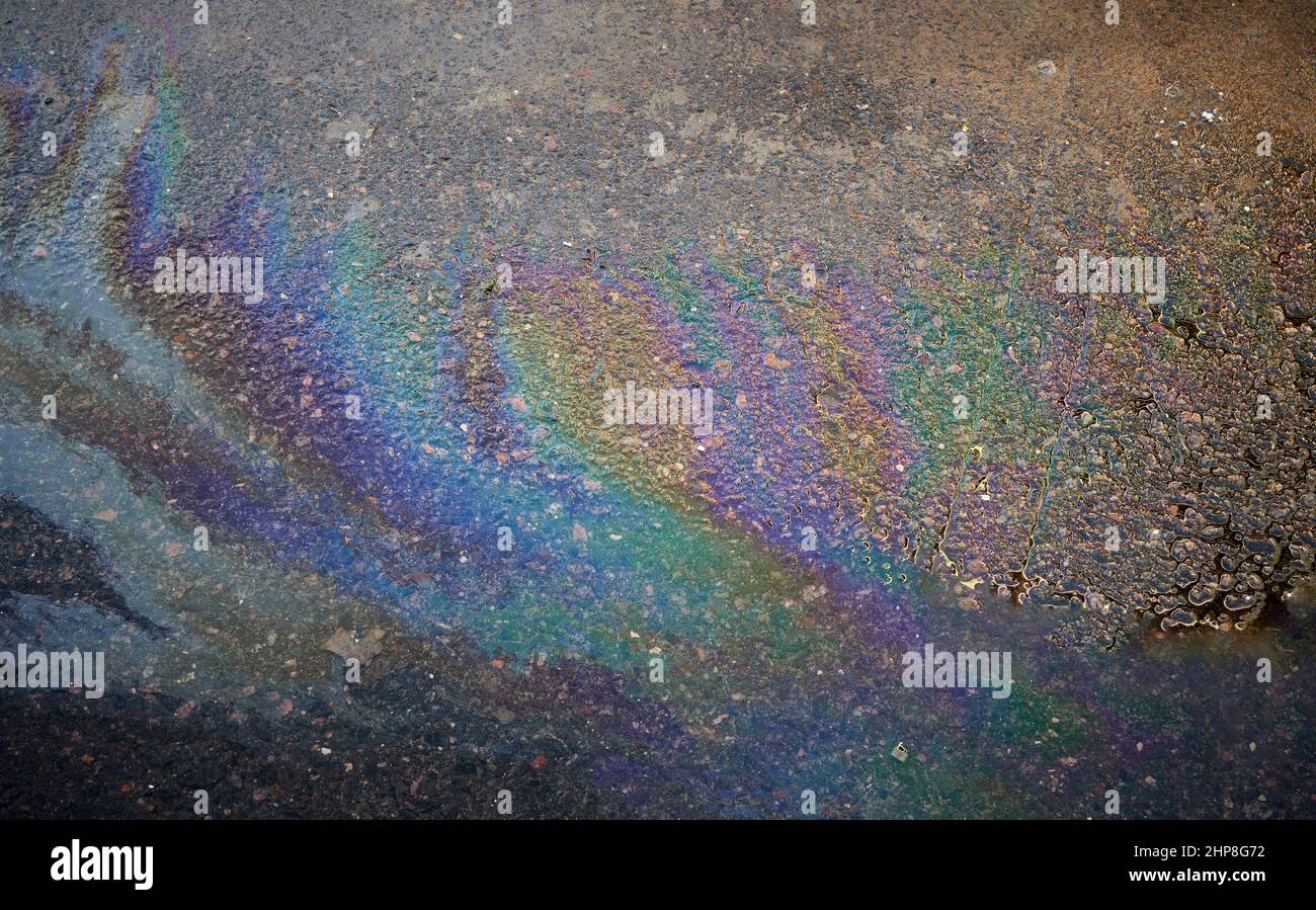 Oil rainbow in puddle hi-res stock photography and images - Alamy